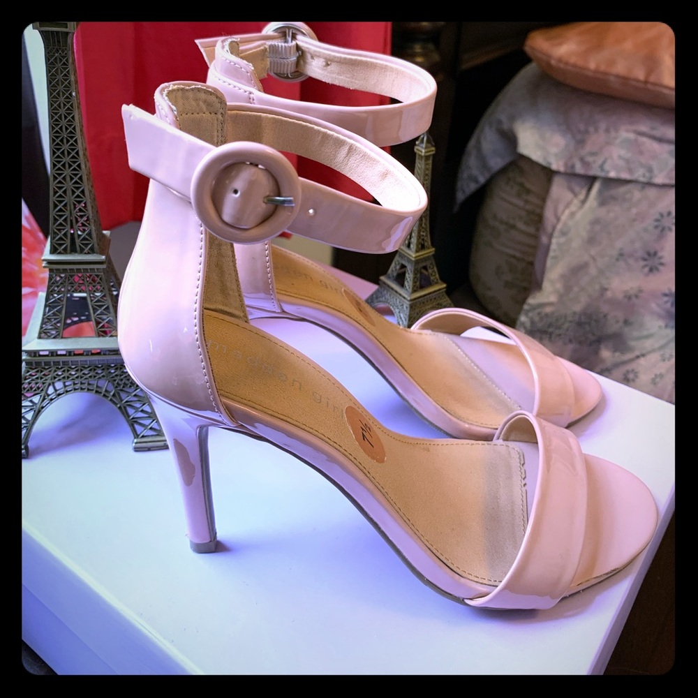 Pink heels